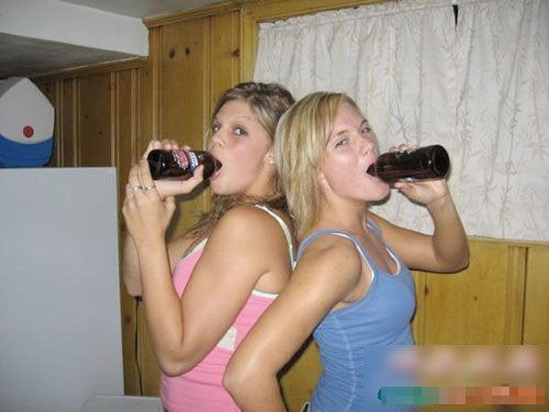 ���ľ���Ů��̻��¶�鶷��ͼ��(��ͼ)