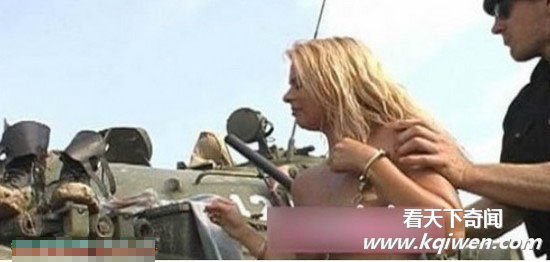 �Ծ����Ա�����Ů�����б��ּ�ս�������Թ�(��ͼ)